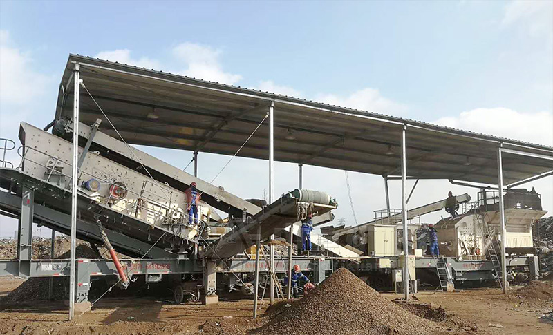 移動(dòng)制砂機(jī)現(xiàn)場(chǎng)