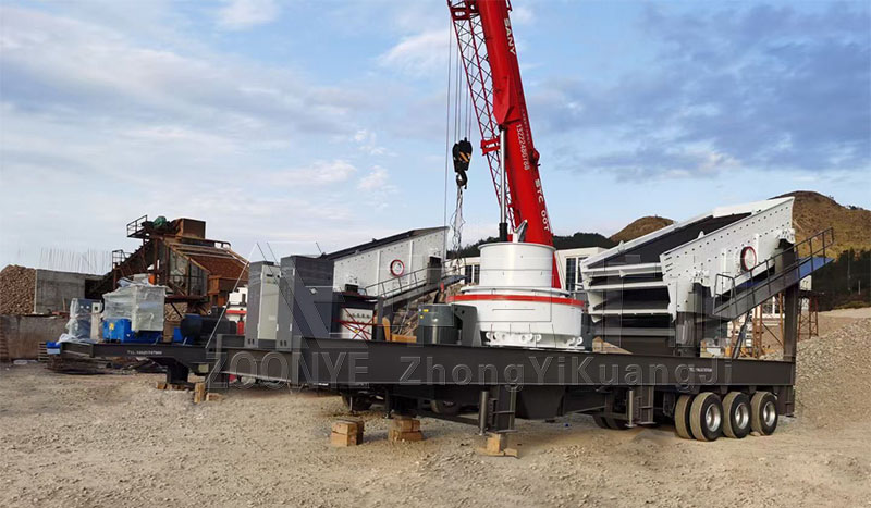花崗巖移動(dòng)打砂機(jī)成功下線(xiàn)