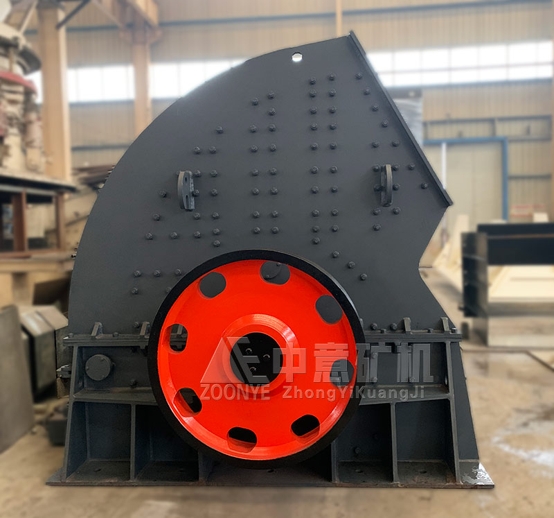 環(huán)保錘式破碎機(jī)側(cè)面實(shí)拍