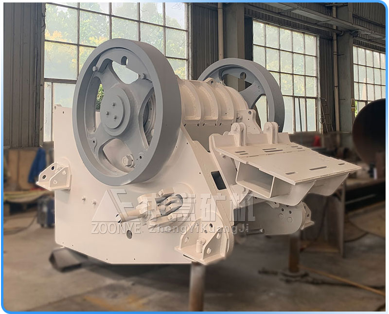 C型鄂破非焊接結(jié)構(gòu)