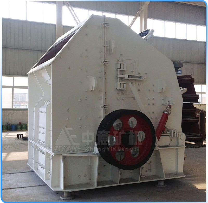 反擊式破碎機(jī)