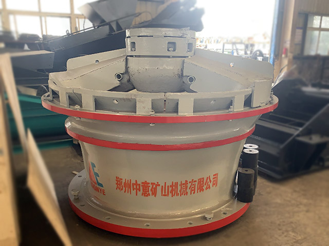 中意GP300底部單缸液壓圓錐破出口非洲