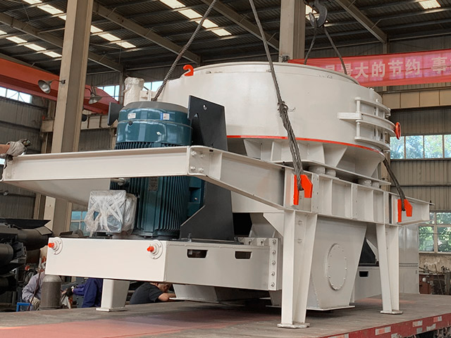 江西上饒大型花崗巖破碎生產(chǎn)線再添碎石制砂機(jī)